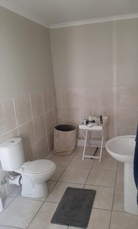 To Let 2 Bedroom Property for Rent in Parklands Western Cape